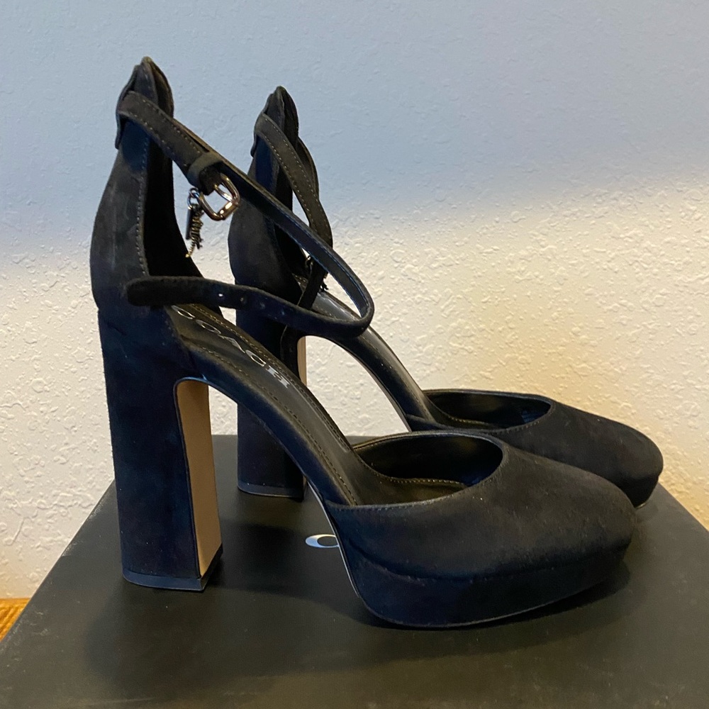 Coach Chystie Heel. Brand new in original packaging. Size 7.5.